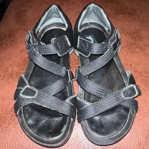 Wolky Black Leather Strappy Comfort Sandals Women's Size 39 *FLAW*